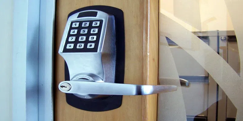 Van Nuys Locksmith Service Van Nuys, CA 818-737-2241 - business-locksmith